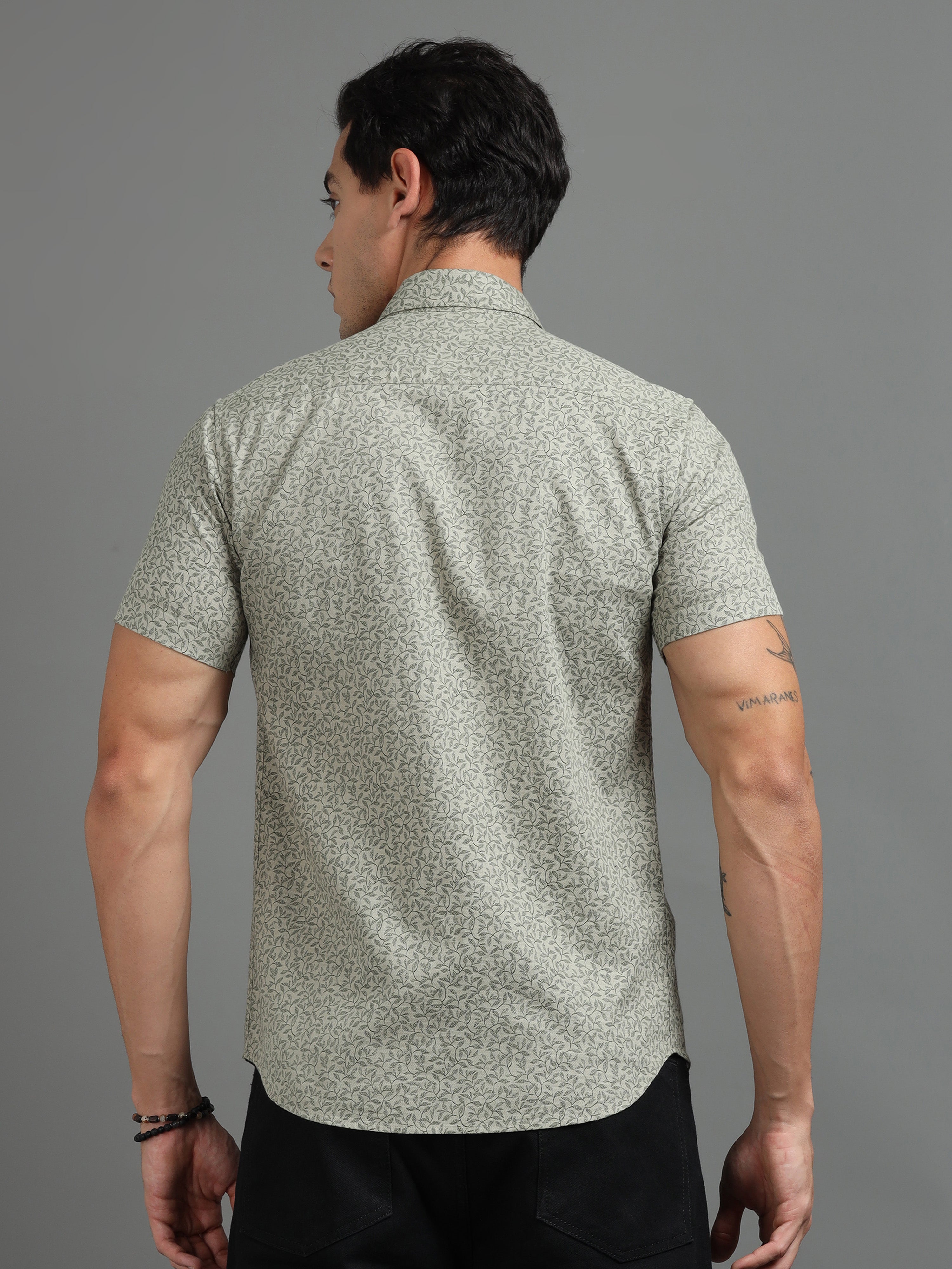 PRĀNA Printed Sage Escape Half-Sleeve Shirt