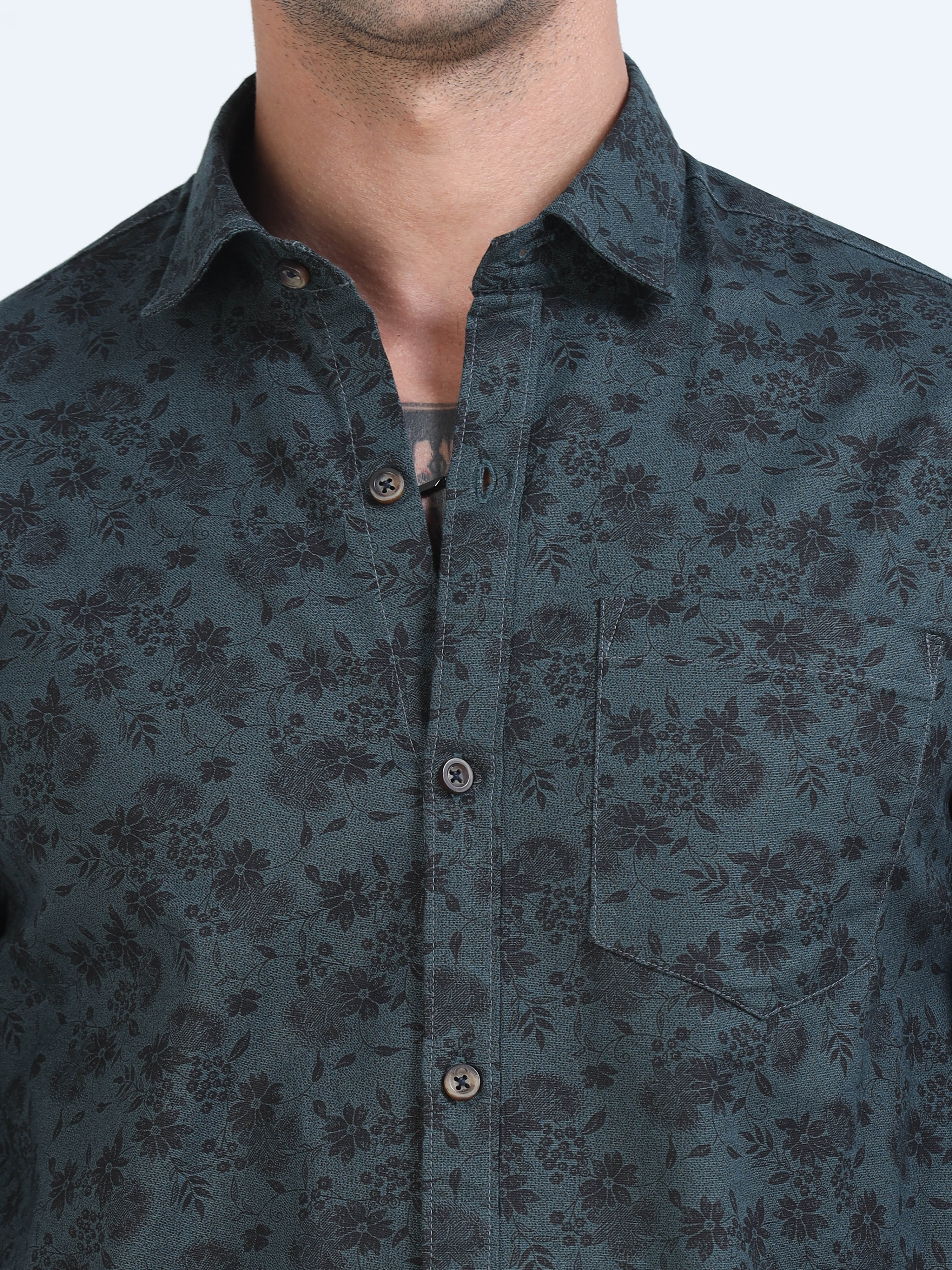 PRĀNA Printed Obsidian Bloom Full Hands Shirt